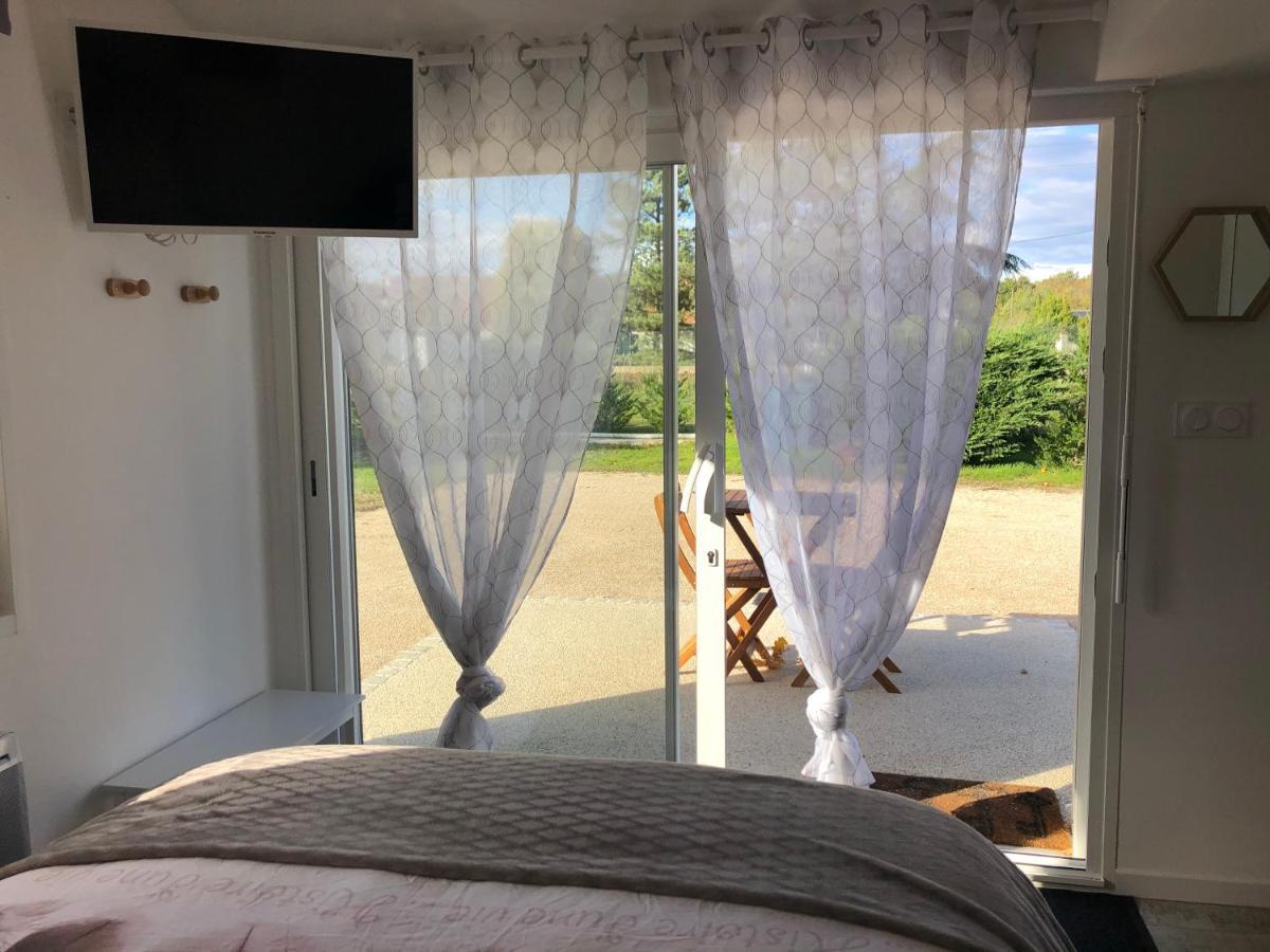 Studio Au numéro 10, proche zoo de Beauval et sortie d autoroute Villefranche-sur-Cher Esterno foto